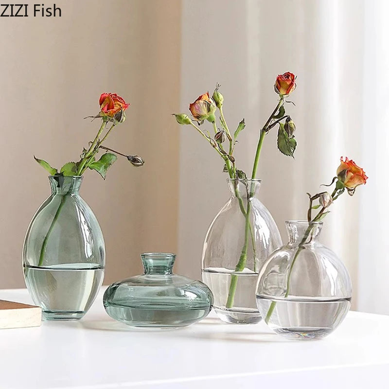 Minimalistische Glasvase – Transparente Tischdeko für Blumen & Pflanzen