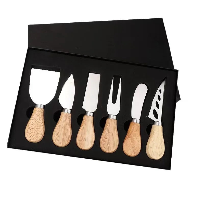 Kreatives Käseschneider-Set für die Küche im Karton